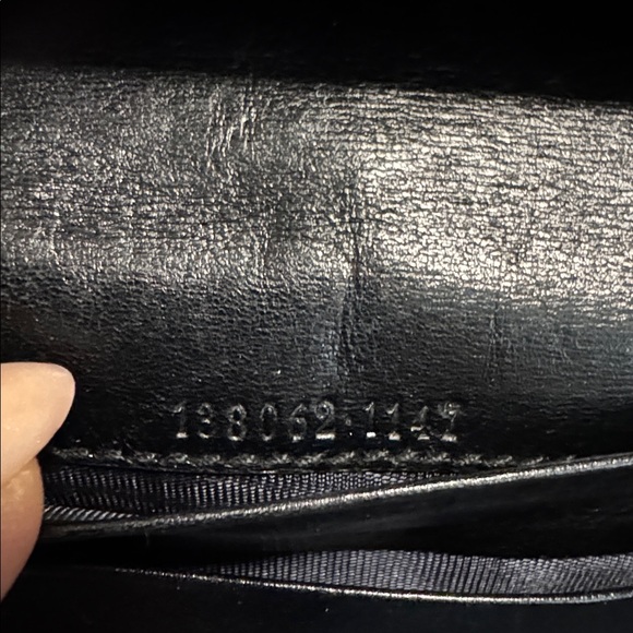 Authentic Gucci bifold wallet or card case (2010 approx) - Picture 12 of 12